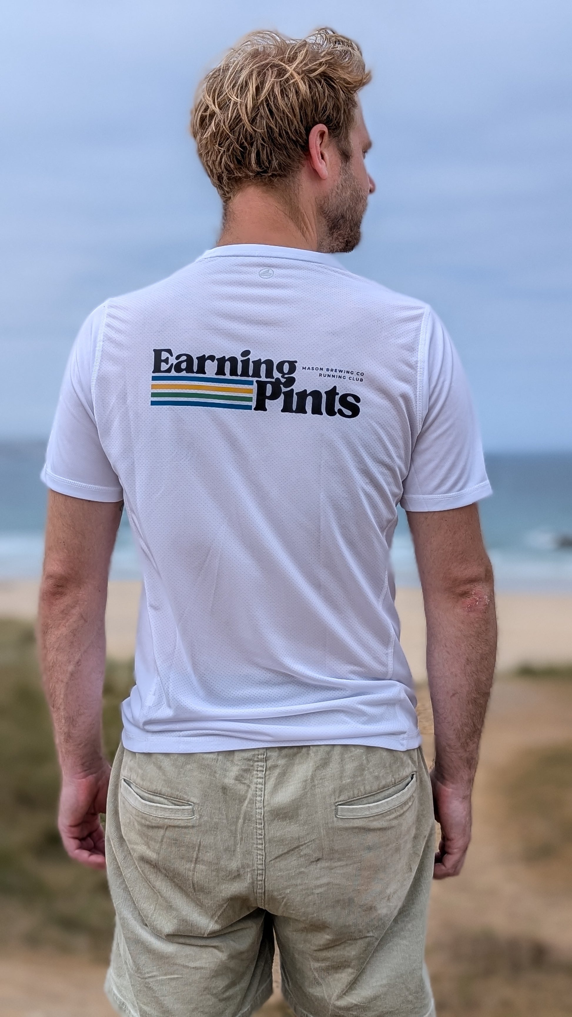Men's Earning Pints Running Club Activewear tee
